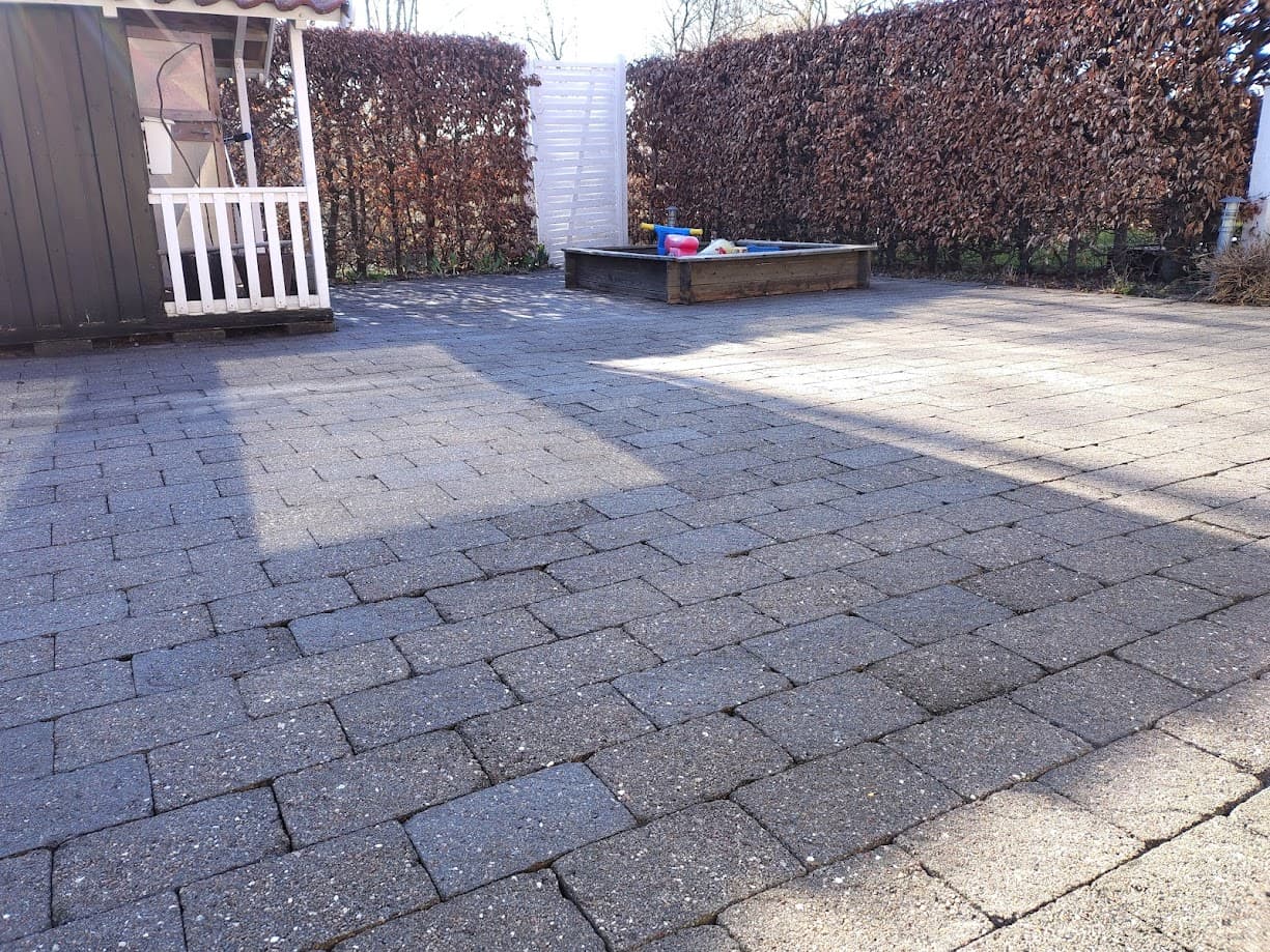 Herregårdssten efter professionel rensning – Radorens